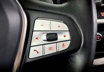 Подержанный автомобиль BMW X3 2021 года (30 фото)