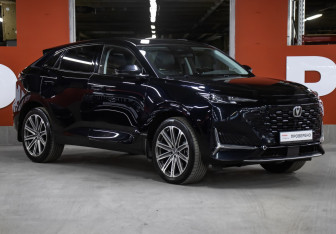 Подержанный автомобиль Changan UNI-K 2023 года (3 фото)