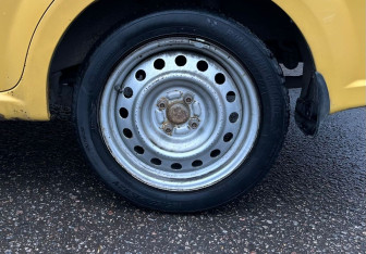 Подержанный автомобиль Chevrolet Aveo Sedan 2007 года (15 фото)