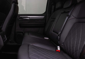 Подержанный автомобиль JAC T9 2024 года (9 фото)