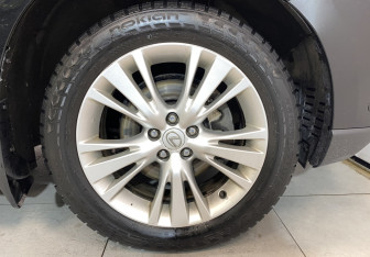 Подержанный автомобиль Lexus RX 2013 года (16 фото)