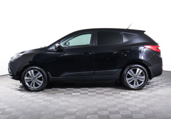 Подержанный автомобиль Hyundai ix35 2014 года (3 фото)