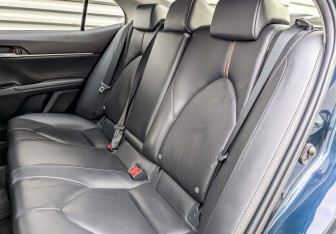 Подержанный автомобиль Toyota Camry Sedan 2018 года (12 фото)