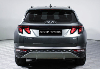 Подержанный автомобиль Hyundai Tucson 2022 года (4 фото)