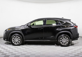 Подержанный автомобиль Lexus NX 2014 года (8 фото)