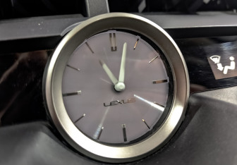 Подержанный автомобиль Lexus NX 2021 года (26 фото)