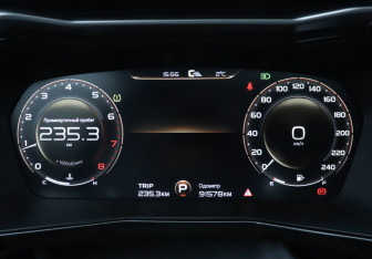 Подержанный автомобиль Geely Tugella 2020 года (11 фото)