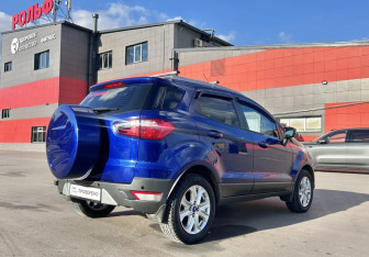 Подержанный автомобиль Ford EcoSport 2014 года (5 фото)