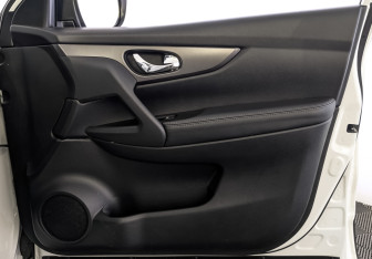 Подержанный автомобиль Nissan Qashqai 2021 года (25 фото)