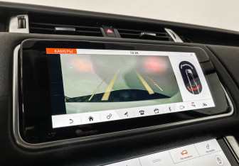 Подержанный автомобиль Land Rover Range Rover Sport 2018 года (21 фото)