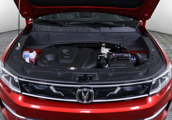 Подержанный автомобиль Changan CS35PLUS 2021 года (5 фото)