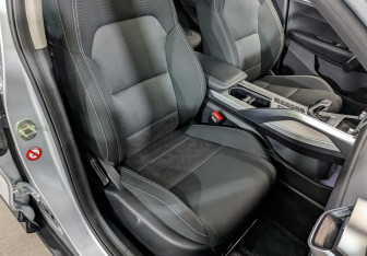 Подержанный автомобиль Geely Coolray 2023 года (24 фото)