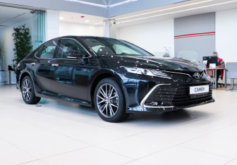 Новый Toyota Camry Sedan 2024 (3 фото)