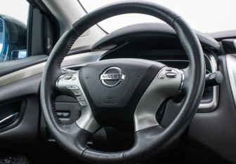 Подержанный автомобиль Nissan Murano Suv 2019 года (15 фото)