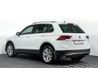 Подержанный автомобиль Volkswagen Tiguan 2018 года (7 фото)