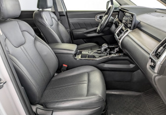 Подержанный автомобиль Kia Sorento 2021 года (24 фото)