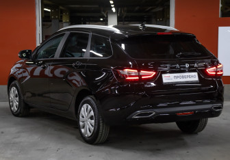 Подержанный автомобиль LADA (ВАЗ) Vesta Wagon 2024 года (7 фото)