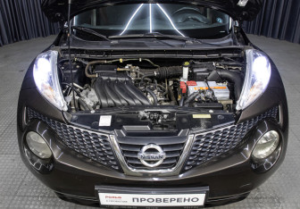 Подержанный автомобиль Nissan Juke 2012 года (9 фото)