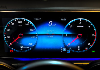 Подержанный автомобиль Mercedes-Benz GLE 2019 года (13 фото)