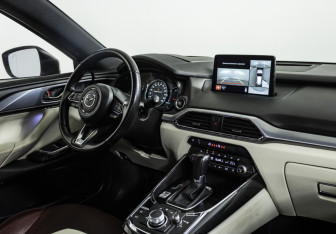 Подержанный автомобиль Mazda CX-9 2021 года (9 фото)