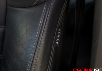 Подержанный автомобиль Peugeot 508 Sedan 2012 года (16 фото)