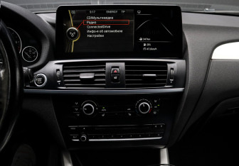 Подержанный автомобиль BMW X3 2013 года (12 фото)