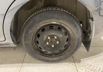 Подержанный автомобиль Ford Focus Wagon 2010 года (12 фото)