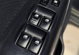 Подержанный автомобиль Hyundai Tucson 2008 года (17 фото)