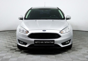Подержанный автомобиль Ford Focus Sedan 2016 года (2 фото)