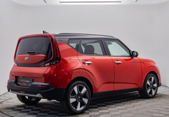 Подержанный автомобиль Kia Soul 2021 года (5 фото)