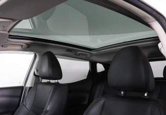 Подержанный автомобиль Nissan Qashqai 2018 года (16 фото)