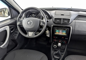 Подержанный автомобиль Nissan Terrano 2019 года (29 фото)