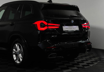 Подержанный автомобиль BMW X3 2021 года (22 фото)