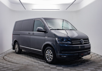 Подержанный автомобиль Volkswagen Caravelle 2016 года (3 фото)