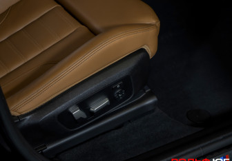 Подержанный автомобиль BMW X4 2020 года (17 фото)