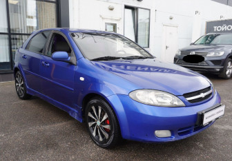 Подержанный автомобиль Chevrolet Lacetti Sedan 2007 года (3 фото)