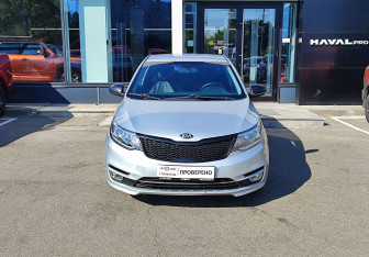 Подержанный автомобиль Kia Rio Sedan 2016 года (2 фото)