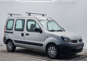 Подержанный автомобиль Renault Kangoo 2008 года (7 фото)