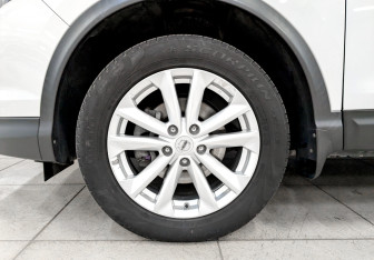 Подержанный автомобиль Nissan Qashqai 2018 года (18 фото)