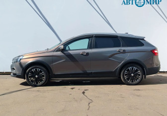 Подержанный автомобиль LADA (ВАЗ) Vesta Wagon 2019 года (5 фото)