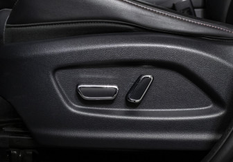 Подержанный автомобиль Changan CS75 2022 года (17 фото)