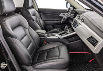 Подержанный автомобиль Geely Atlas 2019 года (24 фото)