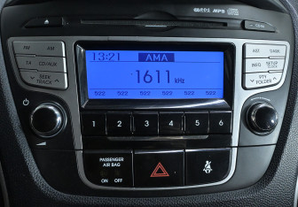 Подержанный автомобиль Hyundai ix35 2010 года (13 фото)