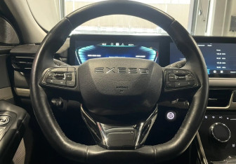 Подержанный автомобиль Exeed TXL 2022 года (14 фото)