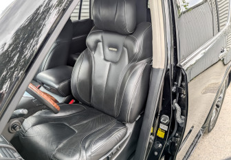 Подержанный автомобиль Infiniti QX80 2016 года (20 фото)