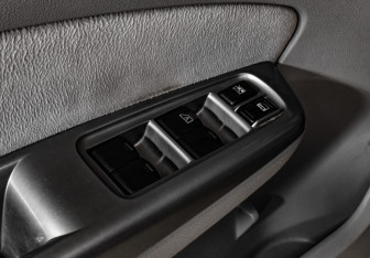 Подержанный автомобиль Subaru Forester Suv 2008 года (24 фото)