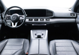 Подержанный автомобиль Mercedes-Benz GLE 2019 года (13 фото)