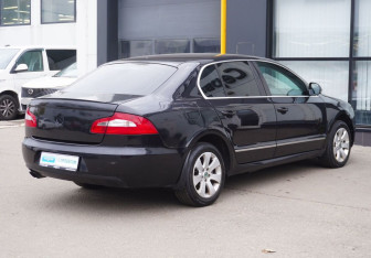 Подержанный автомобиль Skoda Superb Liftback 2013 года (5 фото)