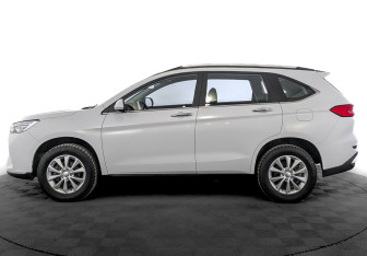 Подержанный автомобиль Haval M6 2024 года (8 фото)