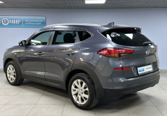 Подержанный автомобиль Hyundai Tucson 2018 года (7 фото)